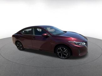 Used 2025 Nissan Sentra SV FWD video 2