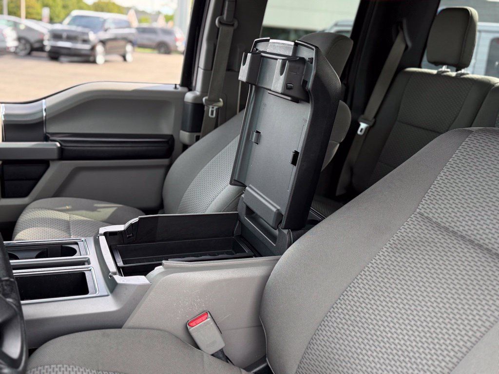 Used 2015 Ford F150 XLT w/ Equipment Group 302A Luxury AWD/4WD image 25