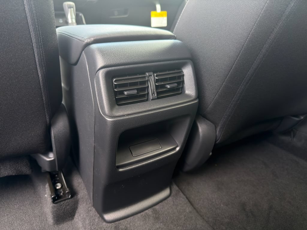 Used 2027 Honda CR-V LX image 33