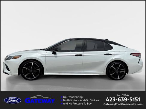 Used 2019 Toyota Camry XSE w/ Navigation Package image 1