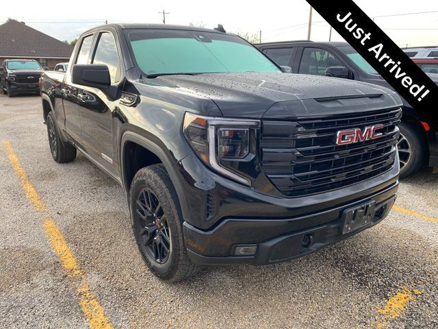 Used 2023 GMC Sierra 1500 Elevation w/ X31 Off-Road Package AWD/4WD image 1