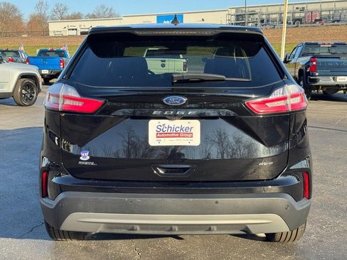 Used 2024 Ford Edge SEL AWD/4WD image 5