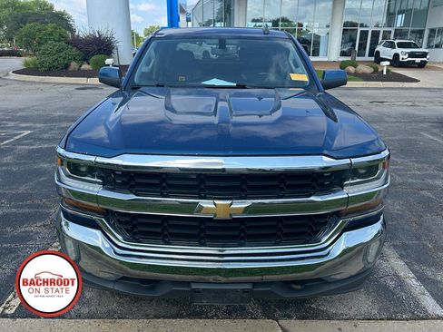 Used 2017 Chevrolet Silverado 1500 LT w/ All Star Edition AWD/4WD image 2