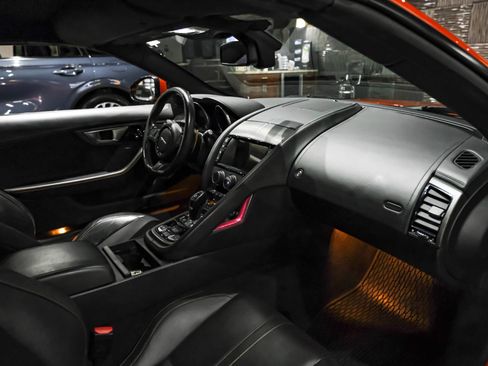 Used 2014 Jaguar F-TYPE S RWD image 16