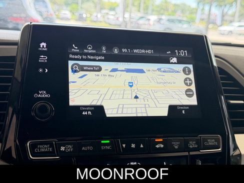 Used 2023 Honda Odyssey Touring image 11