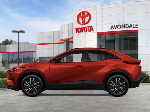 New 2026 Toyota C-HR AWD/4WD image 4