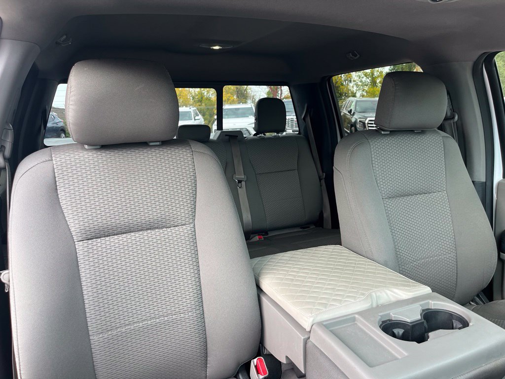 Used 2015 Ford F150 XLT w/ Equipment Group 302A Luxury RWD image 33
