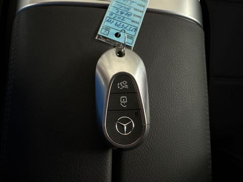 Certified 2026 Mercedes-Benz GLC 300 image 33