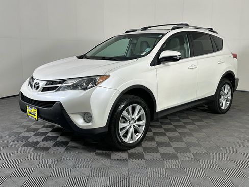 Used 2014 Toyota RAV4 Limited AWD/4WD image 3