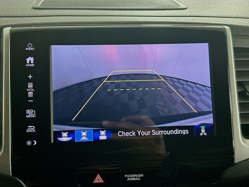 Used 2018 Honda Pilot Elite image 22