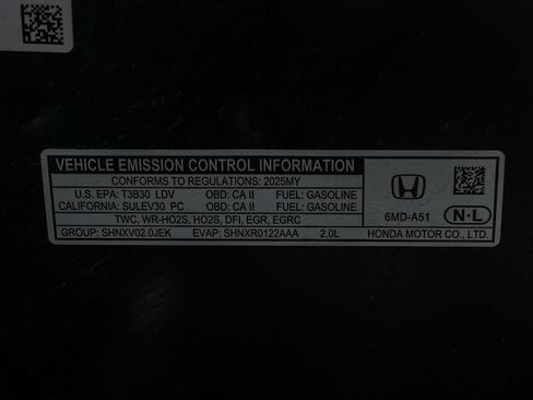 Used 2025 Honda Civic Sport image 31