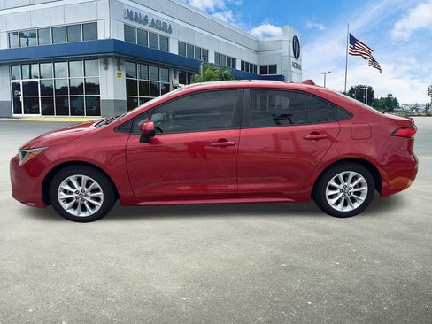 Used 2020 Toyota Corolla LE image 12