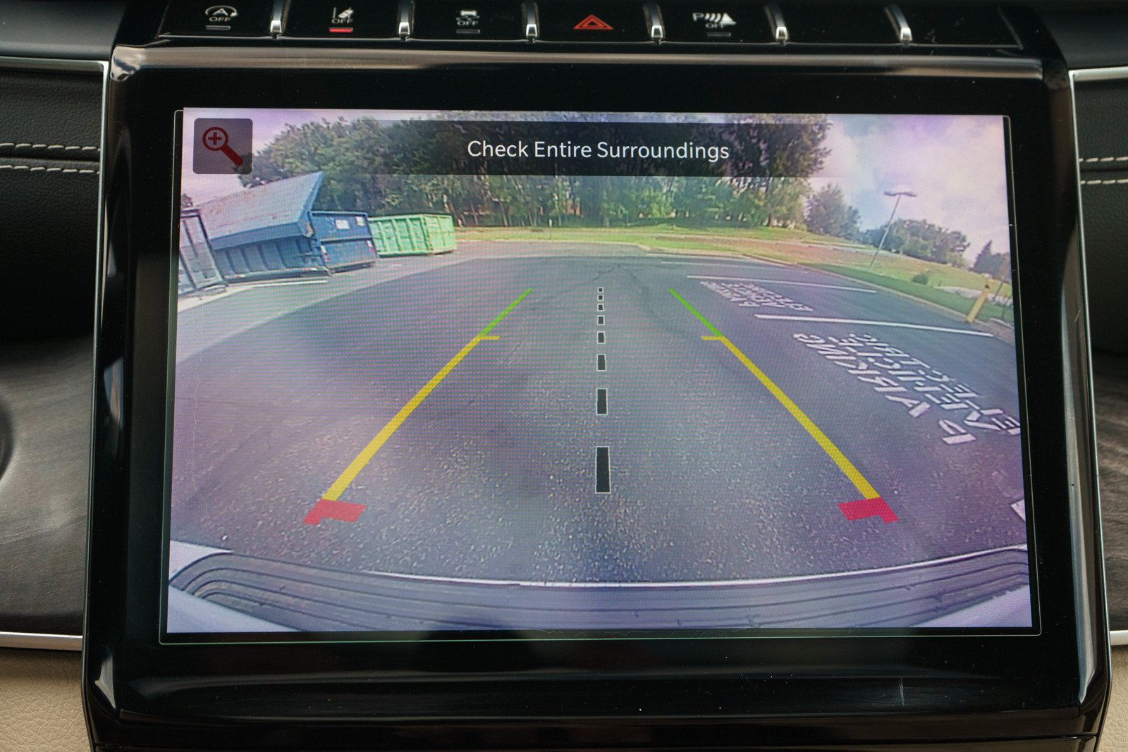 Used 2022 Jeep Grand Cherokee L Limited AWD/4WD image 17