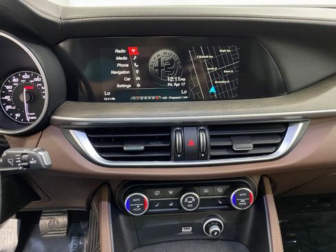 Used 2019 Alfa Romeo Stelvio Ti image 26