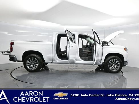 New 2026 Chevrolet Silverado 1500 LT w/ All Star Edition Plus image 3