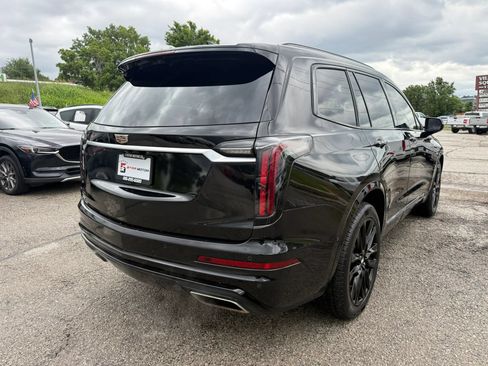 Used 2020 Cadillac XT6 Sport w/ Platinum Package AWD/4WD image 3