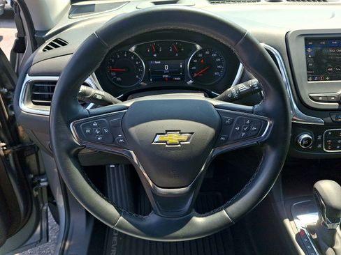 Certified 2023 Chevrolet Equinox LT FWD image 18