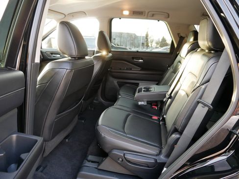 Certified 2022 Nissan Pathfinder SL image 36