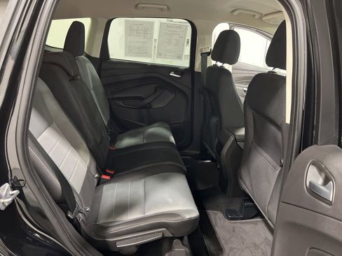 Used 2016 Ford Escape SE image 24