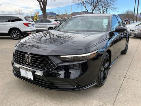 Certified 2025 Honda Accord Sport image 9