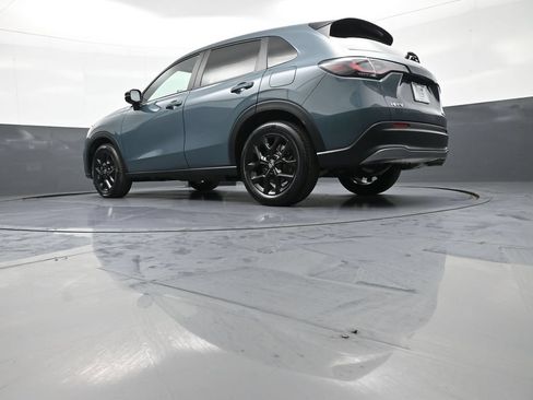 Used 2024 Honda HR-V Sport image 30