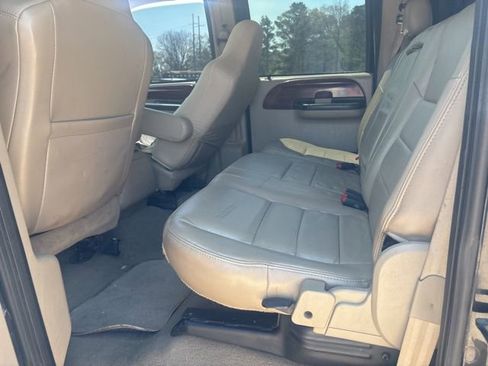 Used 2005 Ford F350 4x4 Crew Cab Super Duty image 20