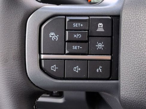 Used 2025 Ford F250 Lariat w/ Lariat Ultimate Package AWD/4WD image 27
