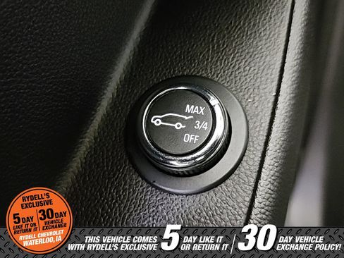 Certified 2019 Chevrolet Traverse Premier w/ Driver Confidence II Package image 46