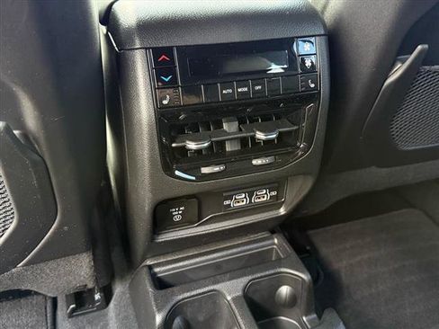 Certified 2025 Jeep Grand Cherokee L Limited w/ Black Appearance Package RWD image 12