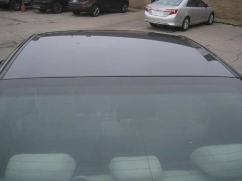 Used 2012 Honda Civic LX image 10