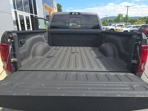 Used 2025 RAM 2500 Laramie w/ Sport Appearance Package AWD/4WD image 32