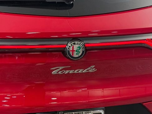 Used 2024 Alfa Romeo Tonale Ti AWD/4WD image 9