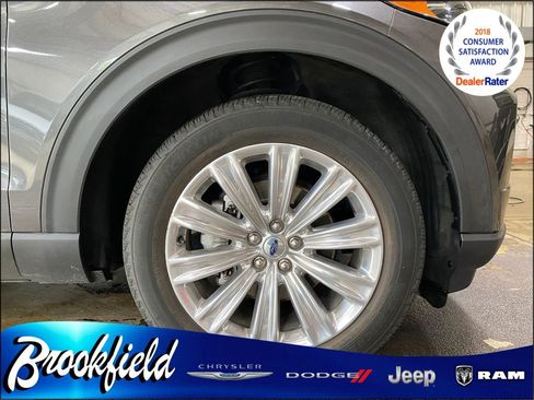 Used 2020 Ford Explorer Limited image 9