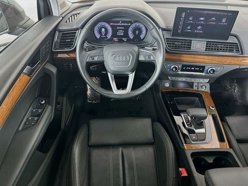 Certified 2023 Audi Q5 2.0T Premium Plus w/ Premium Plus Package AWD/4WD image 20