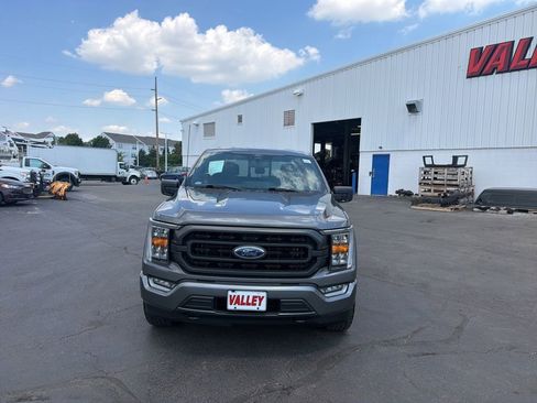 Used 2022 Ford F150 XLT w/ Equipment Group 302A High AWD/4WD image 3