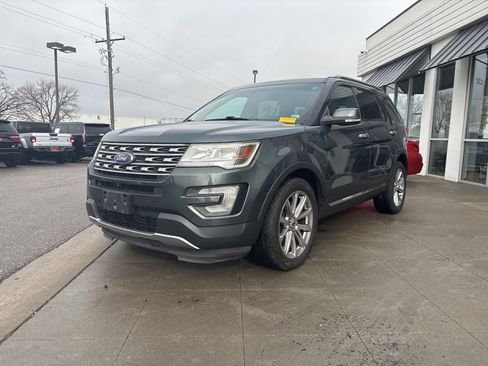 Used 2016 Ford Explorer Limited image 5
