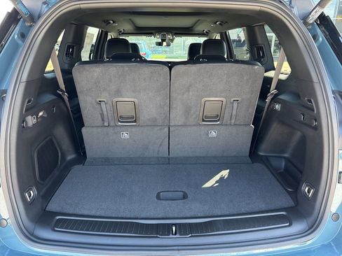 New 2026 Jeep Grand Cherokee L Limited image 11