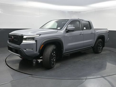 Used 2023 Nissan Frontier PRO-4X w/ Pro-4X Premium Package AWD/4WD image 23