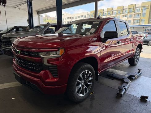 Used 2023 Chevrolet Silverado 1500 RST AWD/4WD image 22