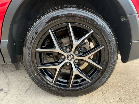 Used 2016 Toyota RAV4 SE image 26