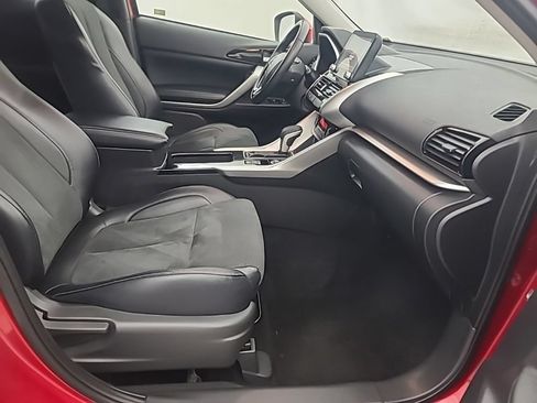 Used 2025 Mitsubishi Eclipse Cross SE AWD/4WD image 15