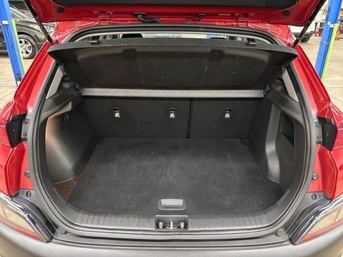 Used 2022 Hyundai Kona SEL image 16