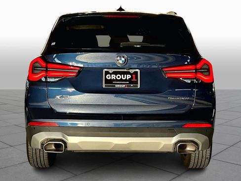 Used 2022 BMW X3 sDrive30i w/ Premium Package image 4