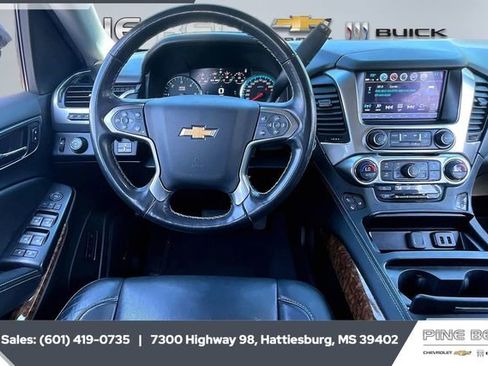 Certified 2020 Chevrolet Suburban Premier image 5