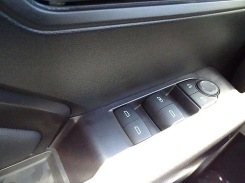 Used 2026 Chevrolet Colorado LT w/ LT Convenience Package AWD/4WD image 19