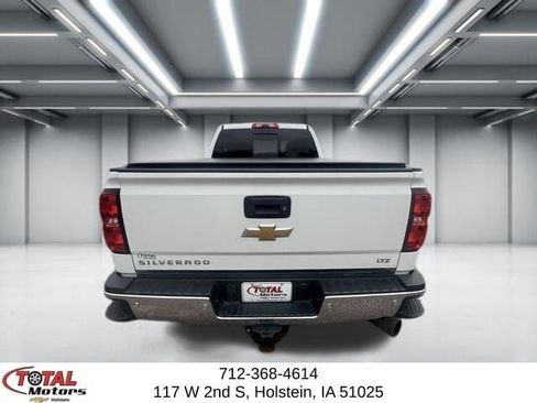 Used 2015 Chevrolet Silverado 2500 LTZ w/ Duramax Plus Package AWD/4WD image 7