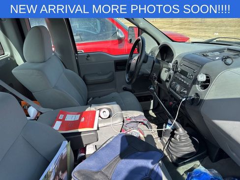 Used 2007 Ford F150 STX image 12