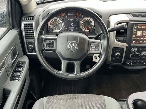 Used 2017 RAM 2500 Big Horn image 17