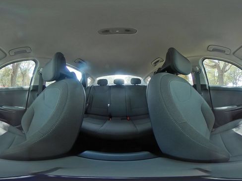 Used 2025 Kia K4 FWD image 41