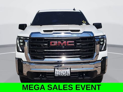 Used 2024 GMC Sierra 2500 Pro w/ Convenience Package AWD/4WD image 8